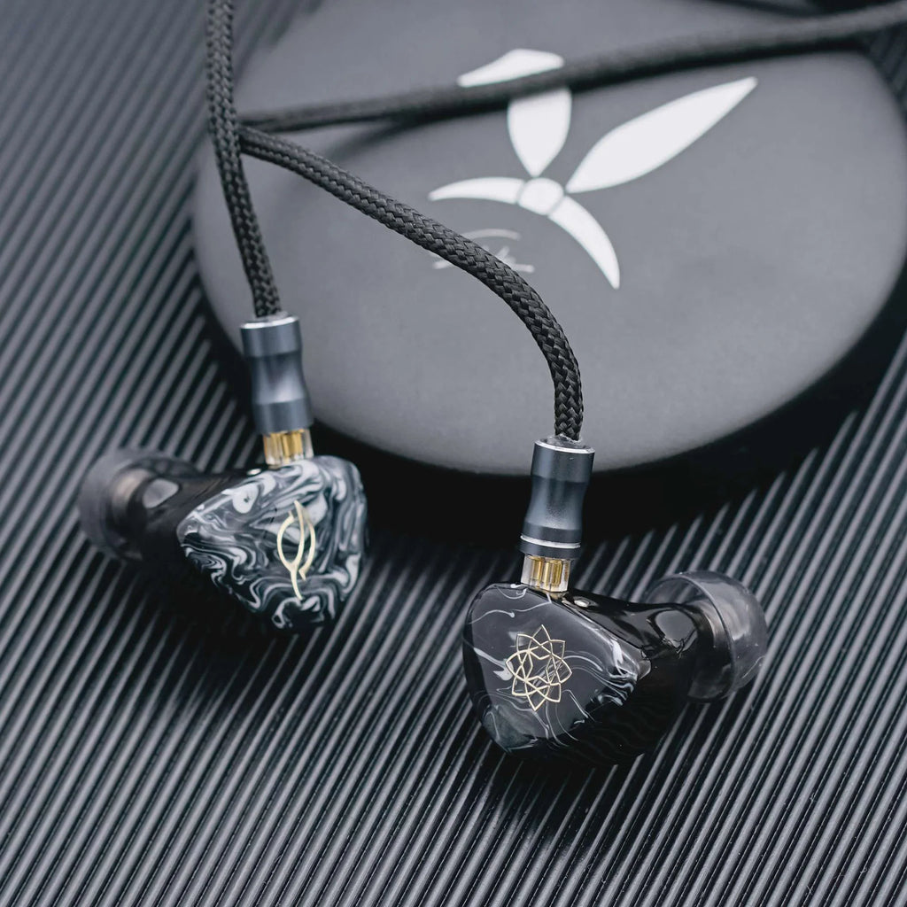 SeeAudio Bravery Black | 4 Balanced Armature Transducer Earphone