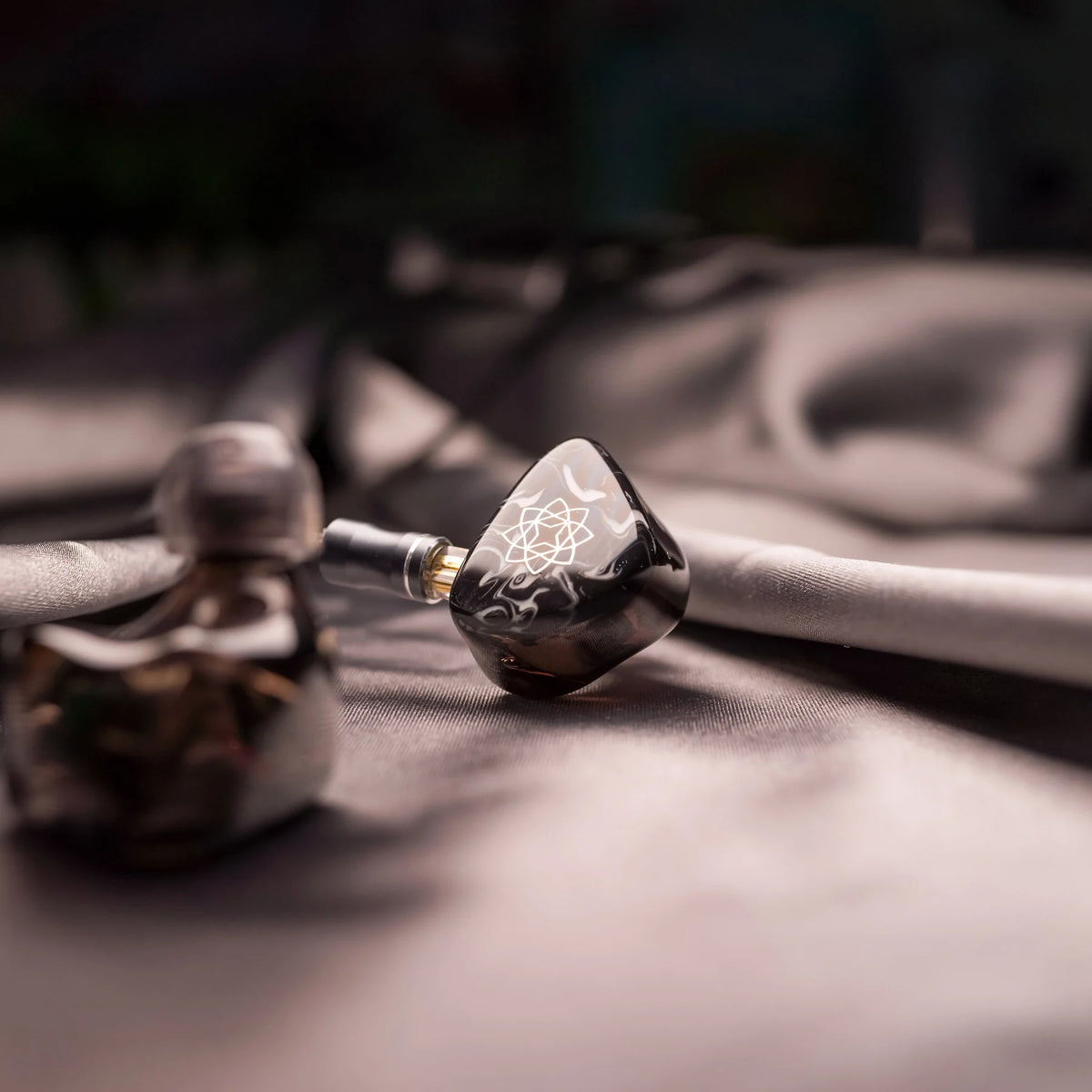 SeeAudio Bravery Black | 4 Balanced Armature Transducer Earphone